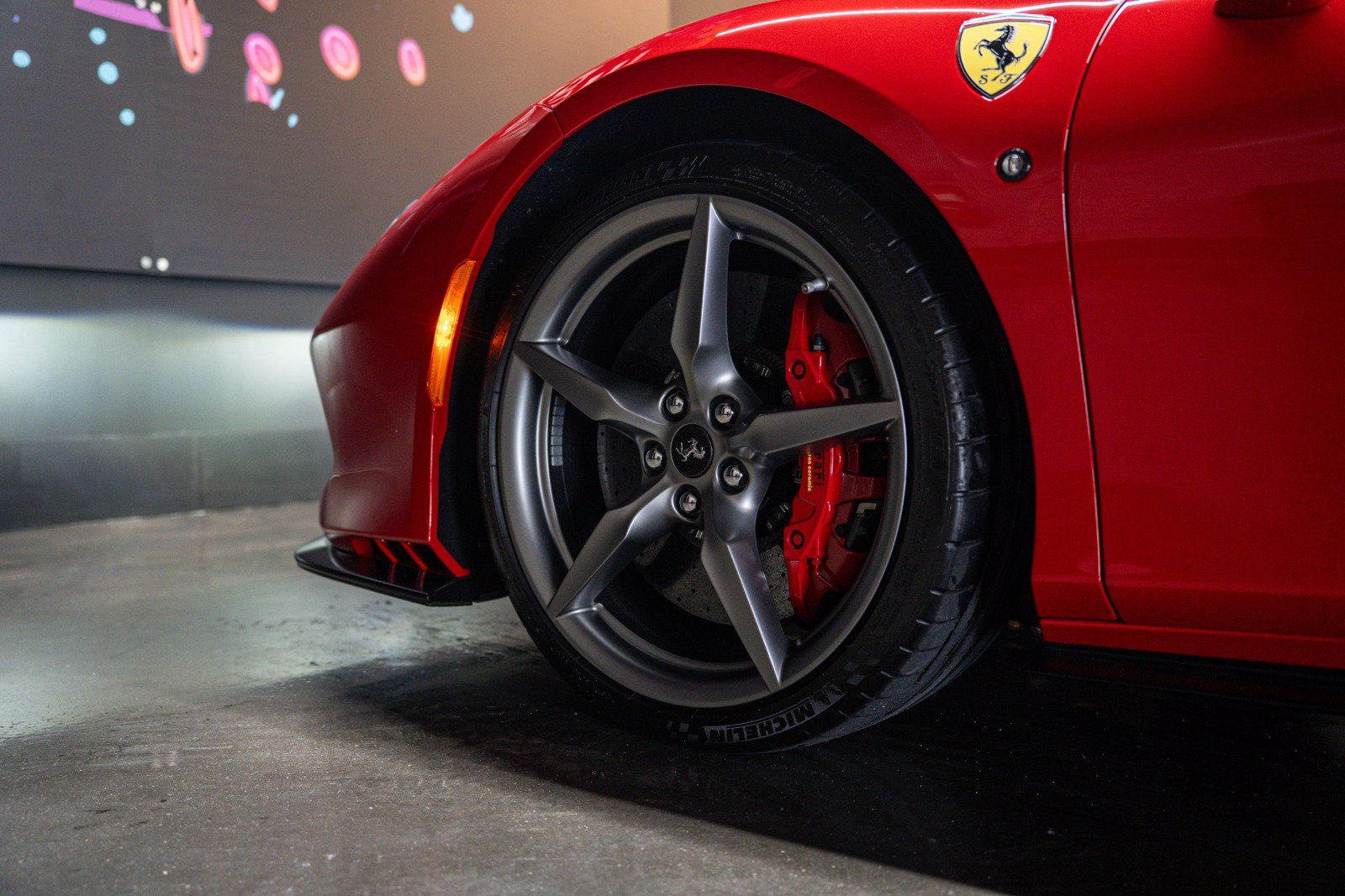 Used 2020 Ferrari F8 Tributo RWD image 16