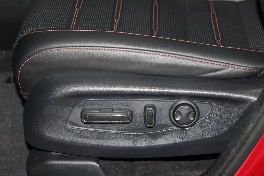 Certified 2025 Honda CR-V Sport Touring image 13