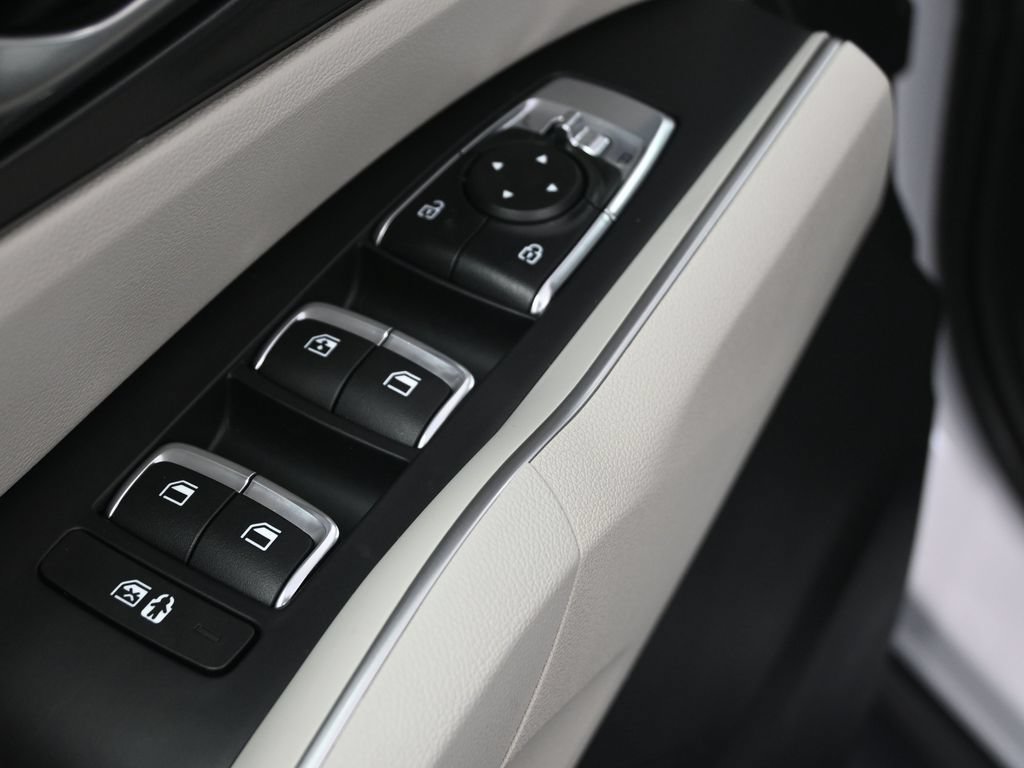 New 2025 Kia Sorento S w/ Panoramic Sunroof Package FWD image 3