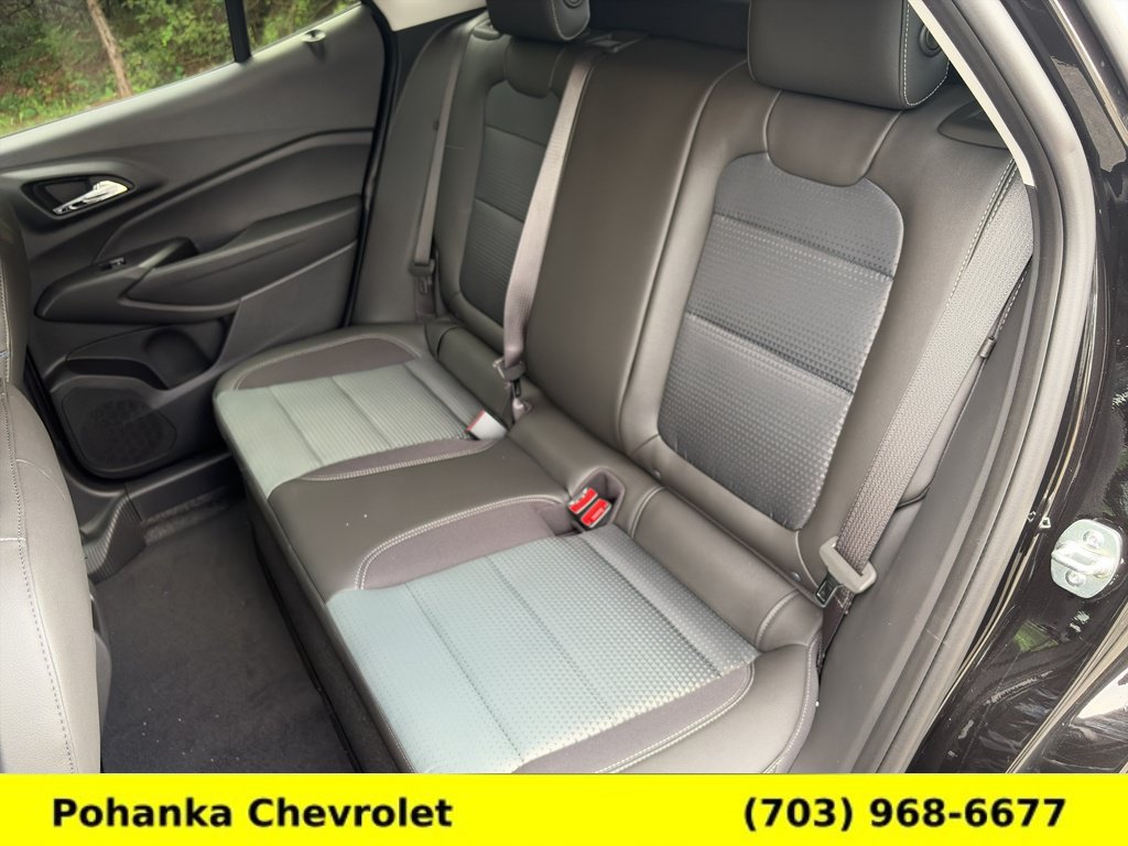 New 2026 Chevrolet Trax LT w/ Driver Confidence Package FWD image 27