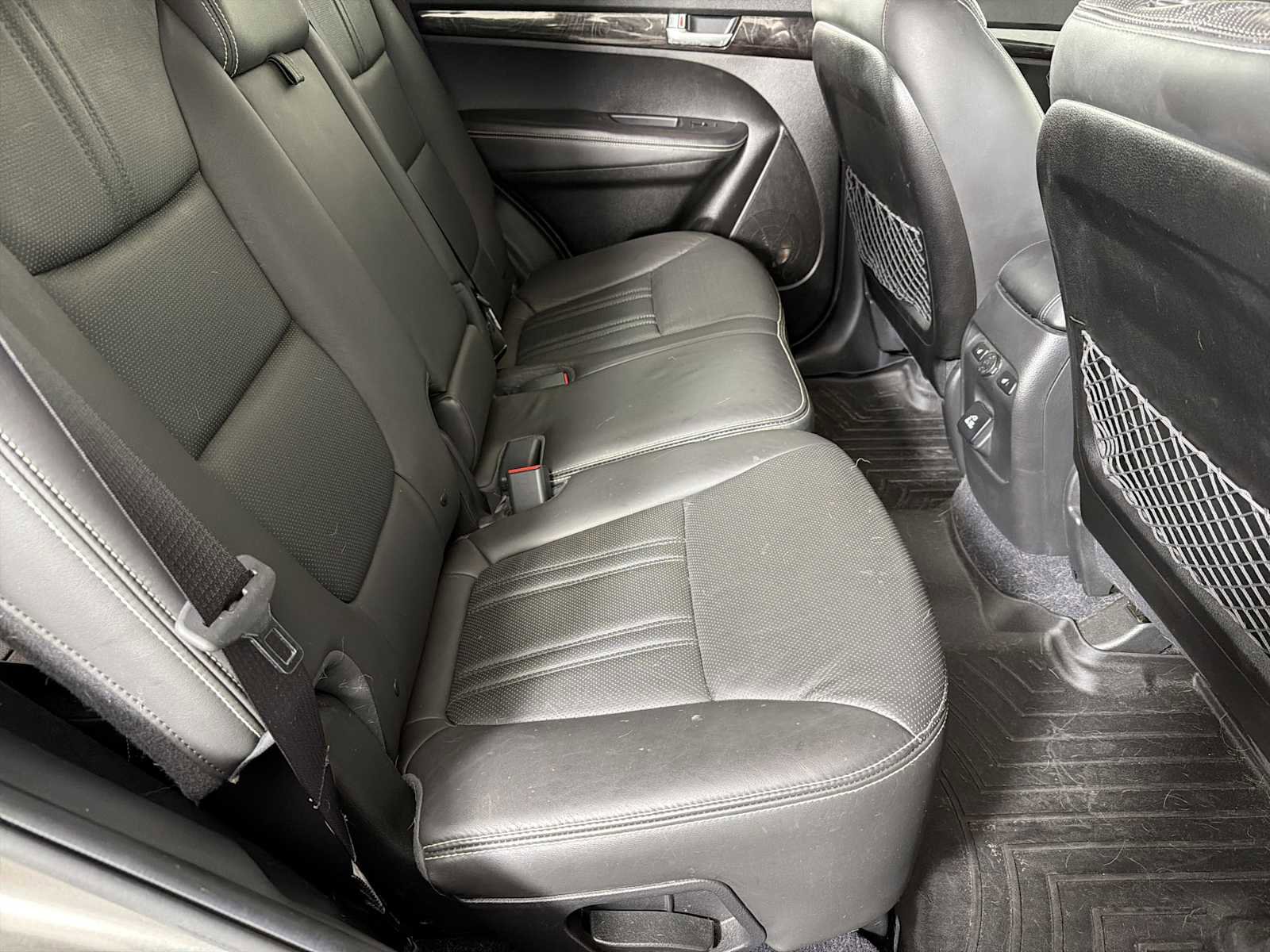 Used 2014 Kia Sorento SX w/ 3rd Row Package image 13