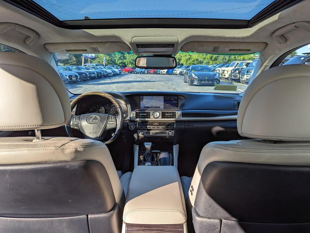 Used 2013 Lexus LS 460 AWD w/ Comfort Pkg image 40