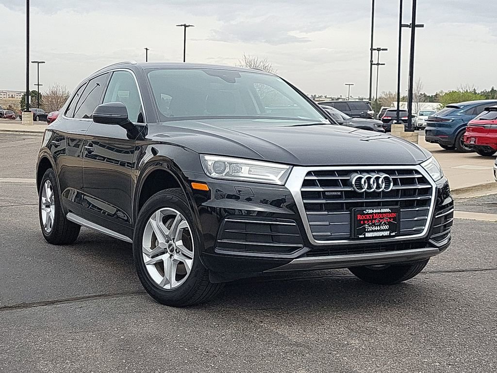 Used 2019 Audi Q5 2.0T Premium w/ Convenience Package image 2