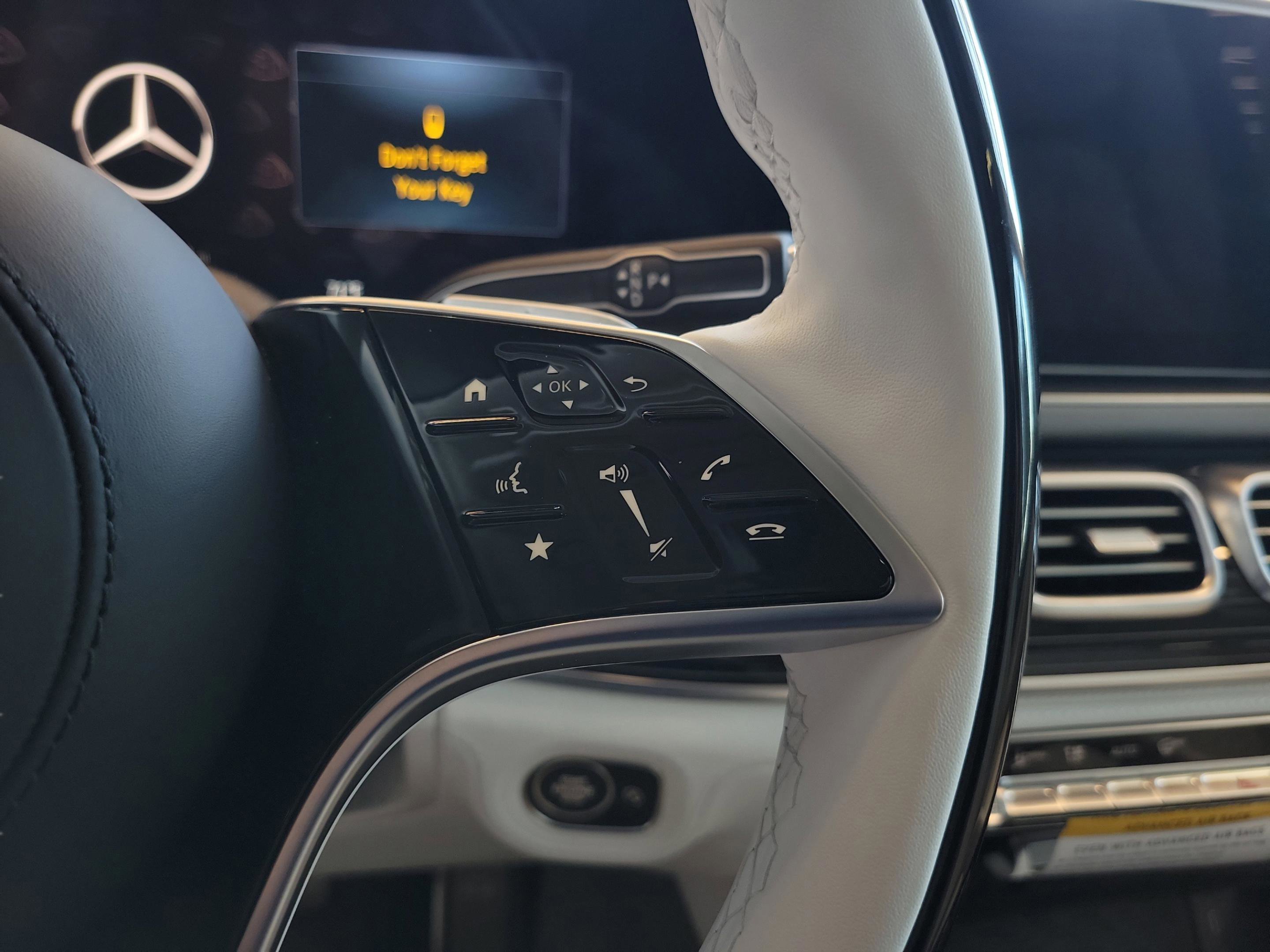 New 2026 Mercedes-Benz Maybach GLS 600 4MATIC image 23