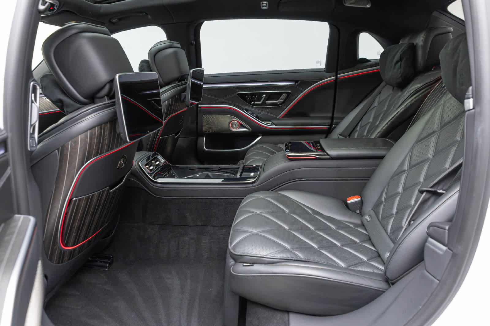Used 2024 Mercedes-Benz Maybach S 680 4MATIC image 11