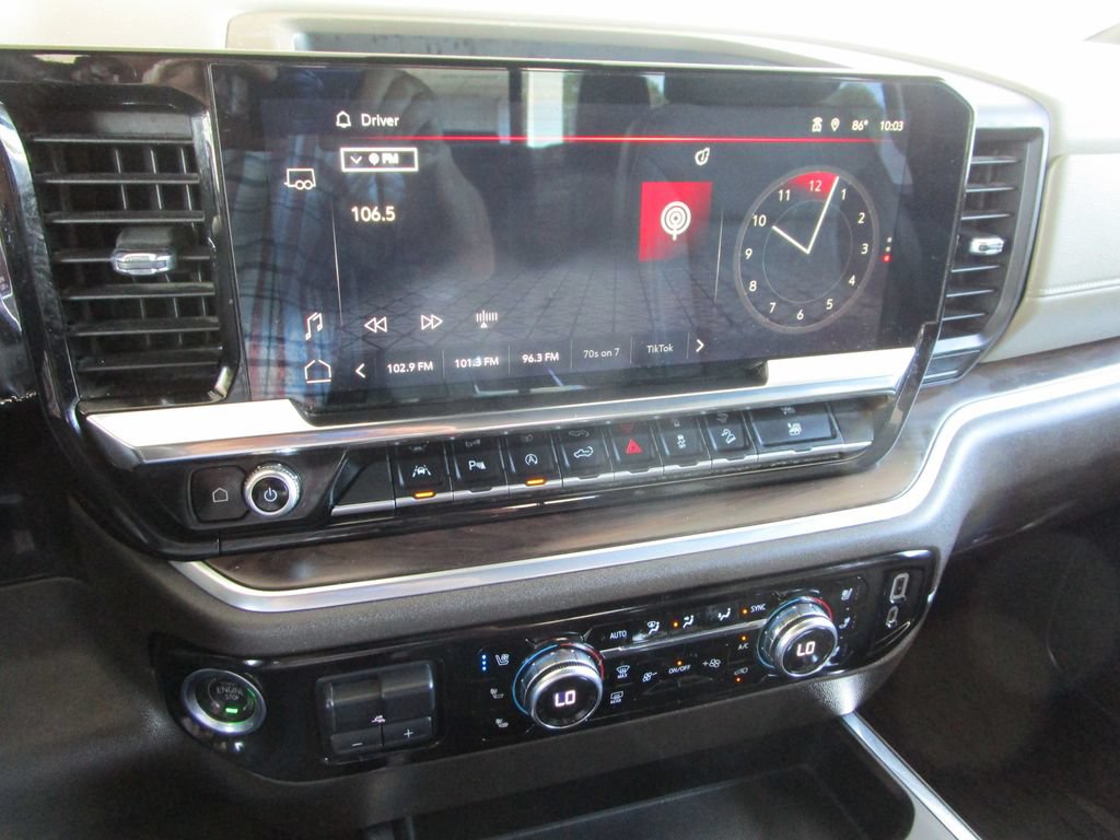 Used 2022 GMC Sierra 1500 SLT w/ SLT Premium Plus Package AWD/4WD image 42