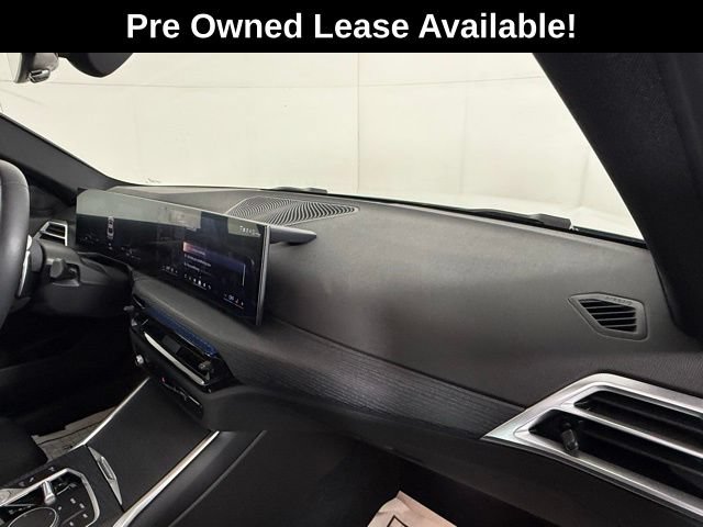 Used 2025 BMW 330i xDrive Sedan w/ Convenience Package AWD/4WD image 30