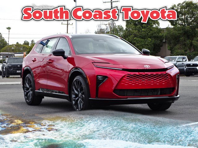 New 2025 Toyota Crown Signia