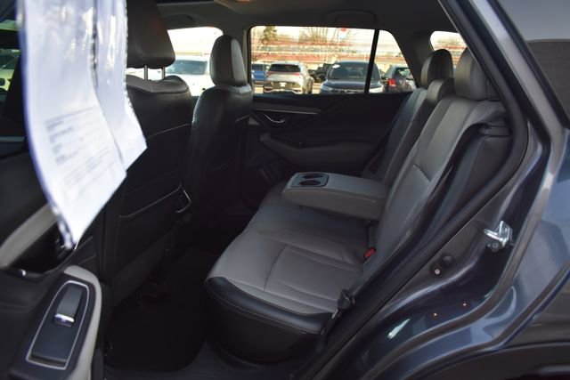 Used 2022 Subaru Outback Limited image 36
