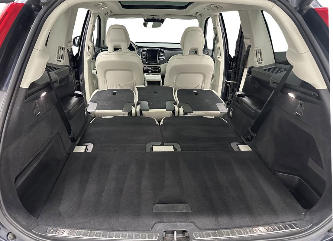 Used 2016 Volvo XC90 T6 Momentum image 15