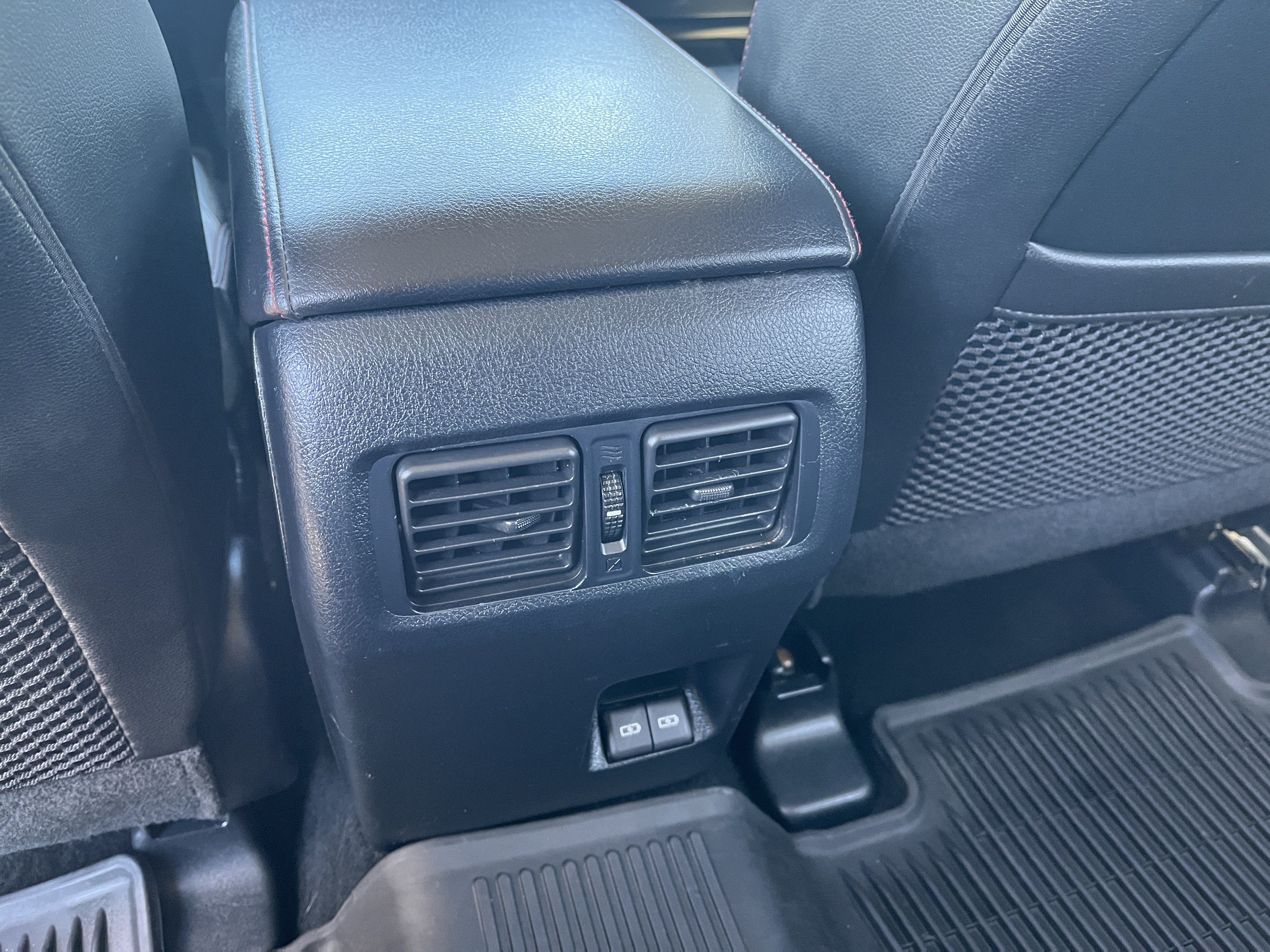 Used 2023 Toyota 4Runner TRD Off-Road Premium w/ Off Road Premium Plus Package AWD/4WD image 36