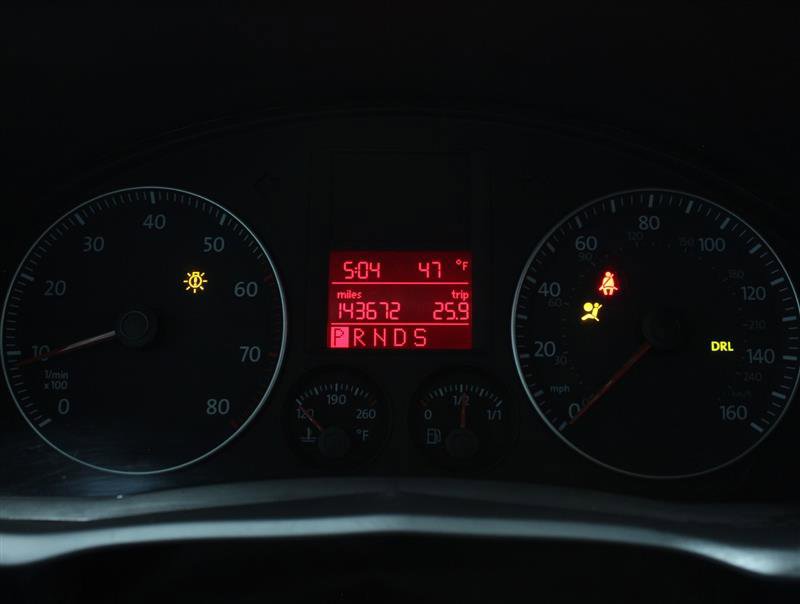 Used 2007 Volkswagen Rabbit 2-Door image 12