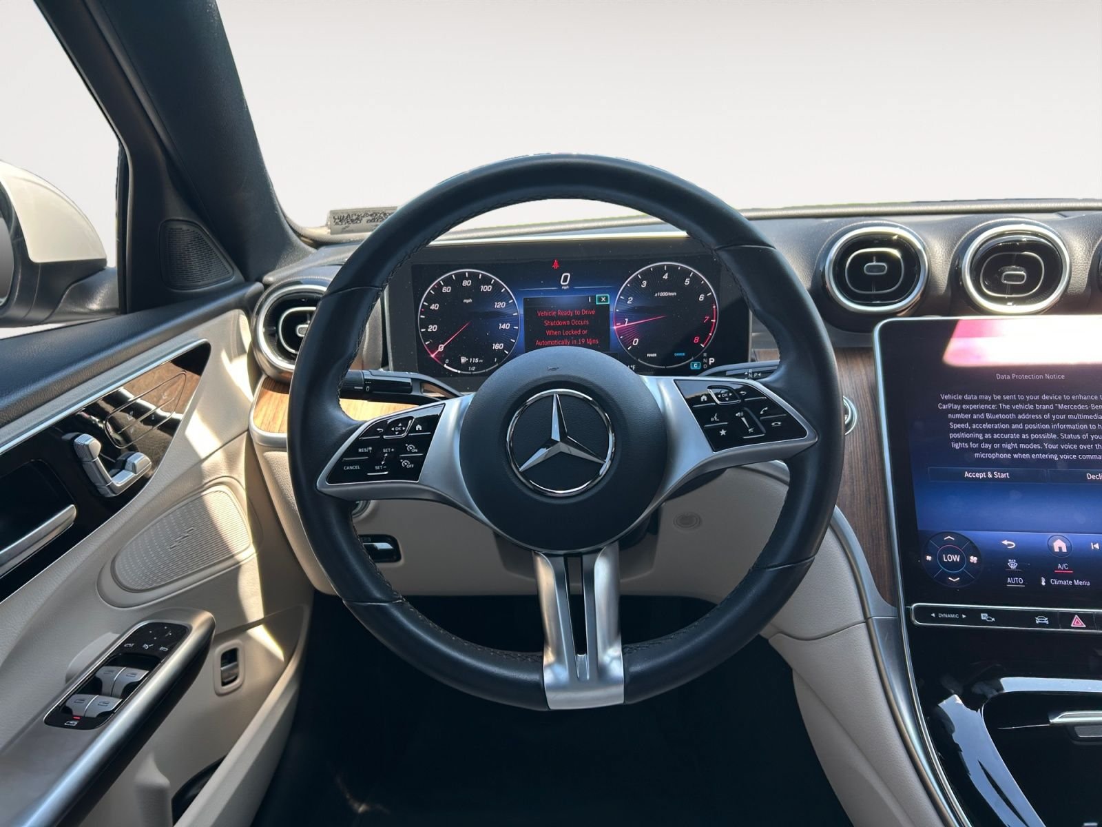 Used 2024 Mercedes-Benz C 300 Sedan image 12