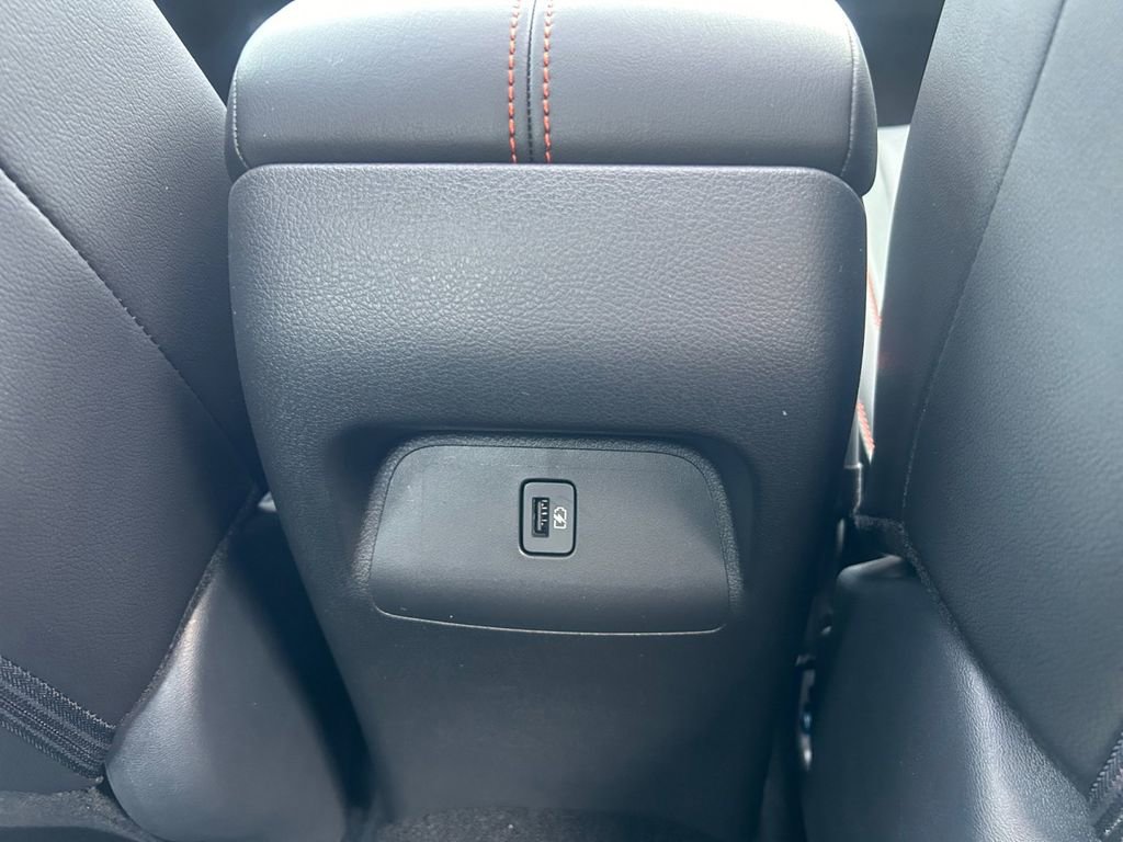 Certified 2025 Nissan Sentra SR w/ SR Premium Package image 28