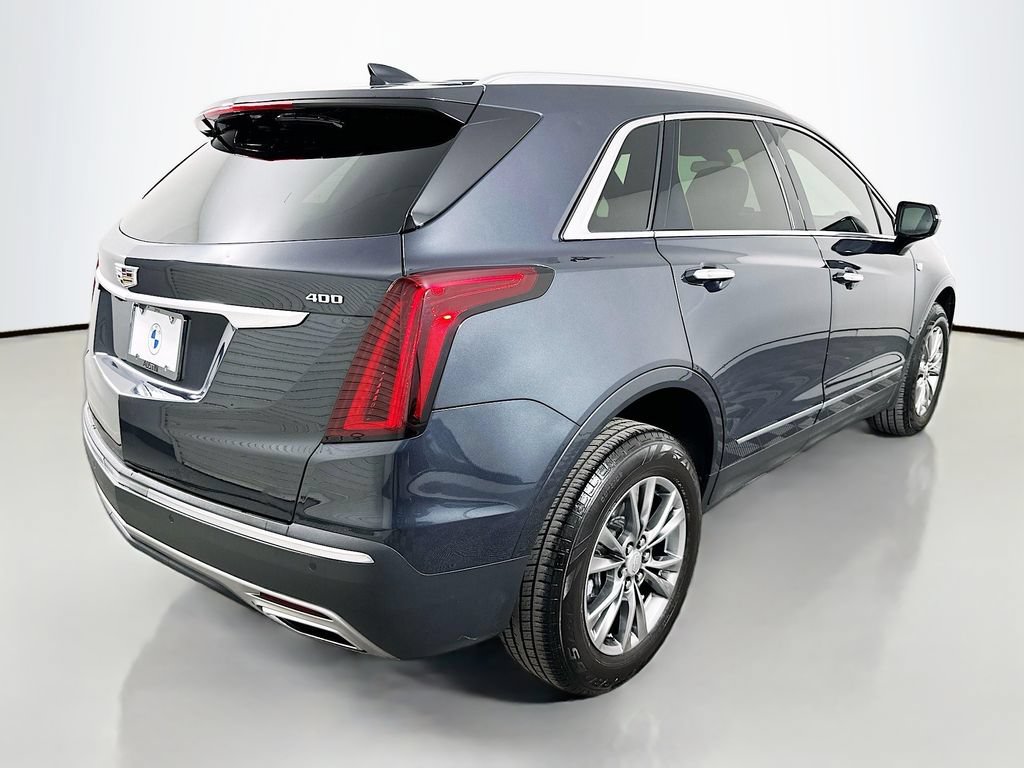 Used 2021 Cadillac XT5 Premium Luxury w/ LPO, Floor Liner Package FWD image 5