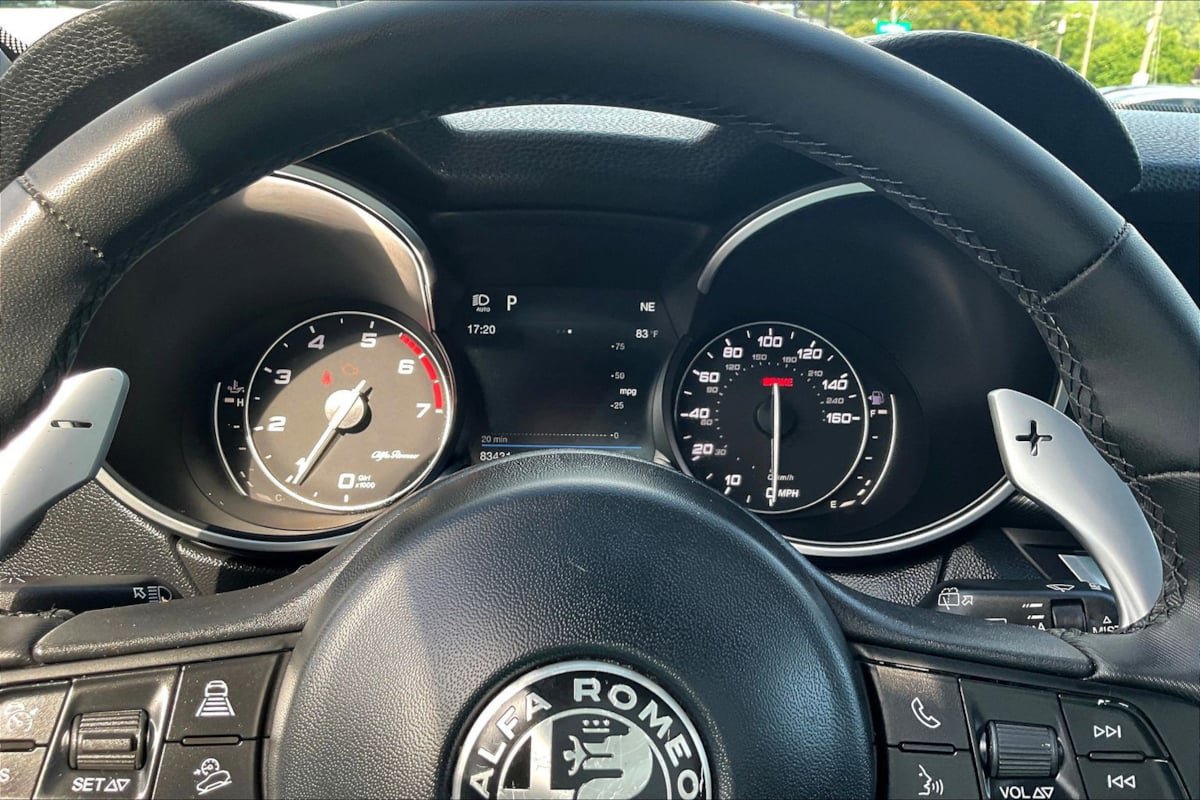 Used 2018 Alfa Romeo Stelvio Ti Sport AWD/4WD image 13