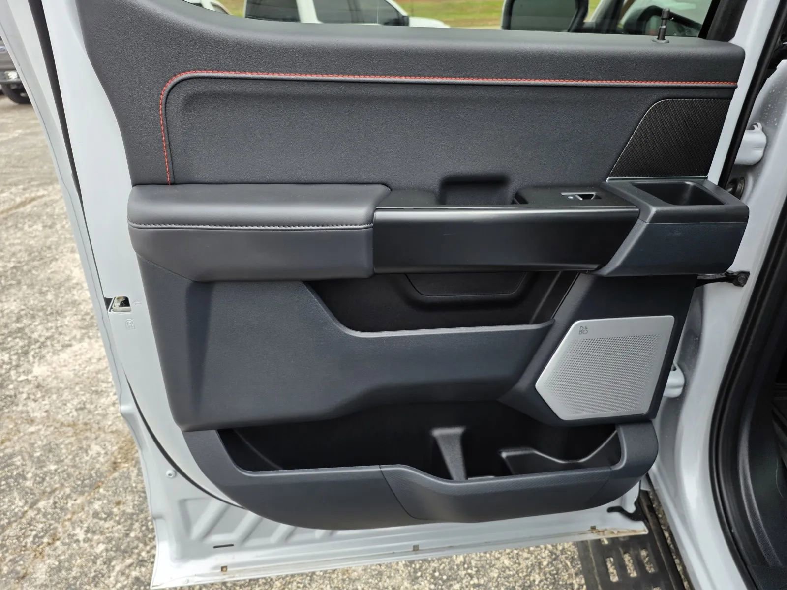 Used 2025 Ford F150 Raptor image 12