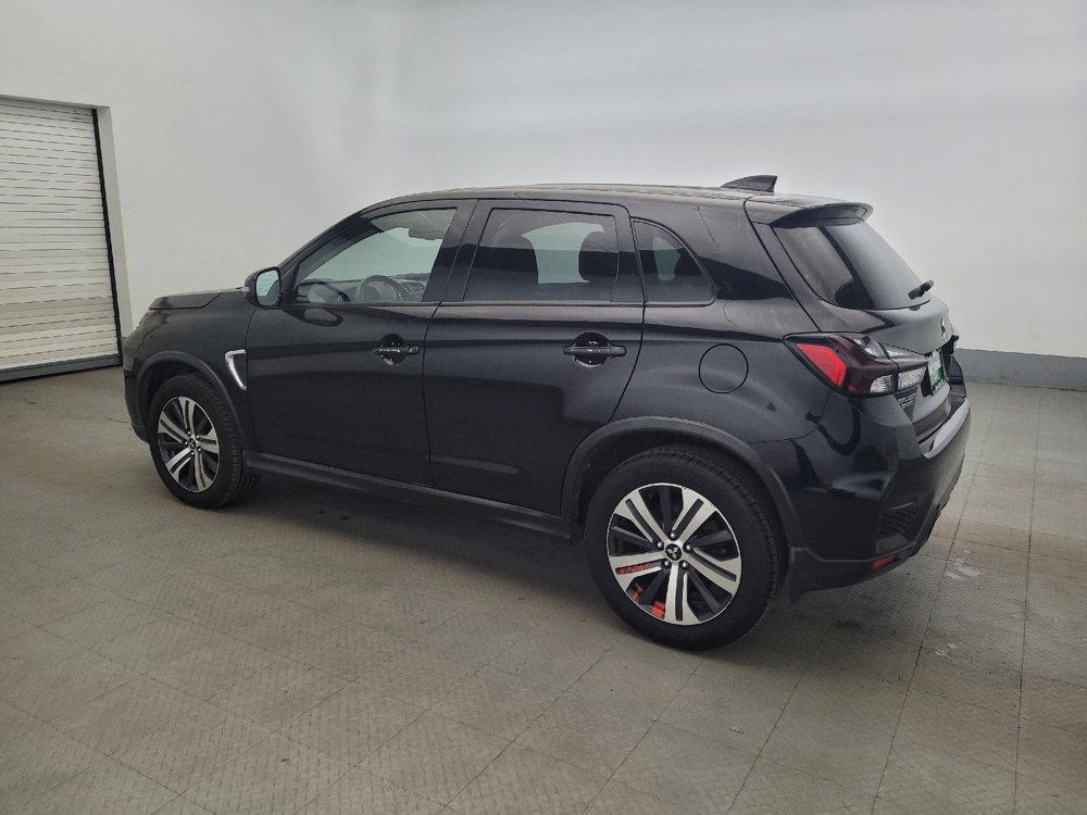 Used 2022 Mitsubishi Outlander Sport SE image 3