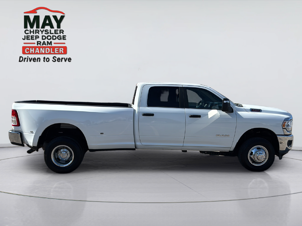 Used 2024 RAM 3500 Big Horn w/ Protection Group AWD/4WD image 8