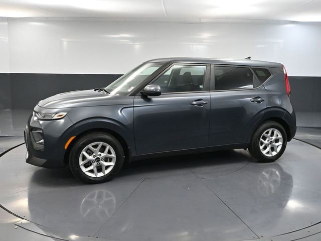 Used 2020 Kia Soul S FWD image 10