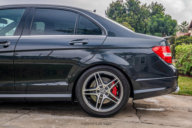 Used 2013 Mercedes-Benz C 63 AMG Sedan image 5