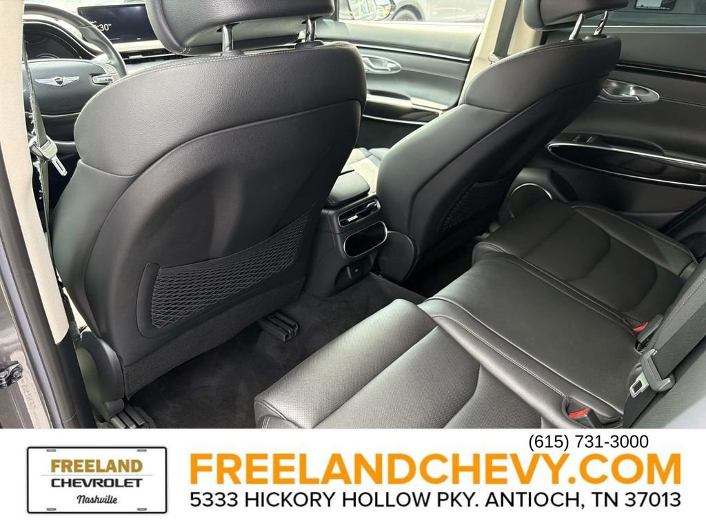 Used 2022 Genesis GV70 2.5T AWD/4WD image 18