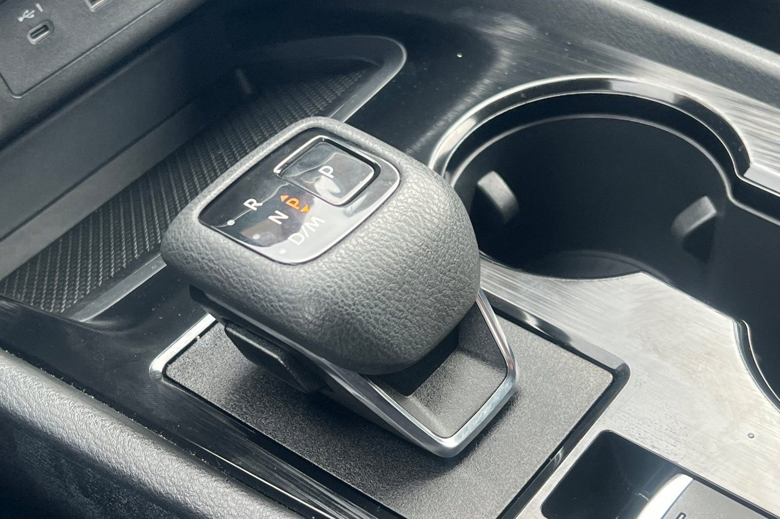 Used 2023 Nissan Rogue SV AWD/4WD image 19