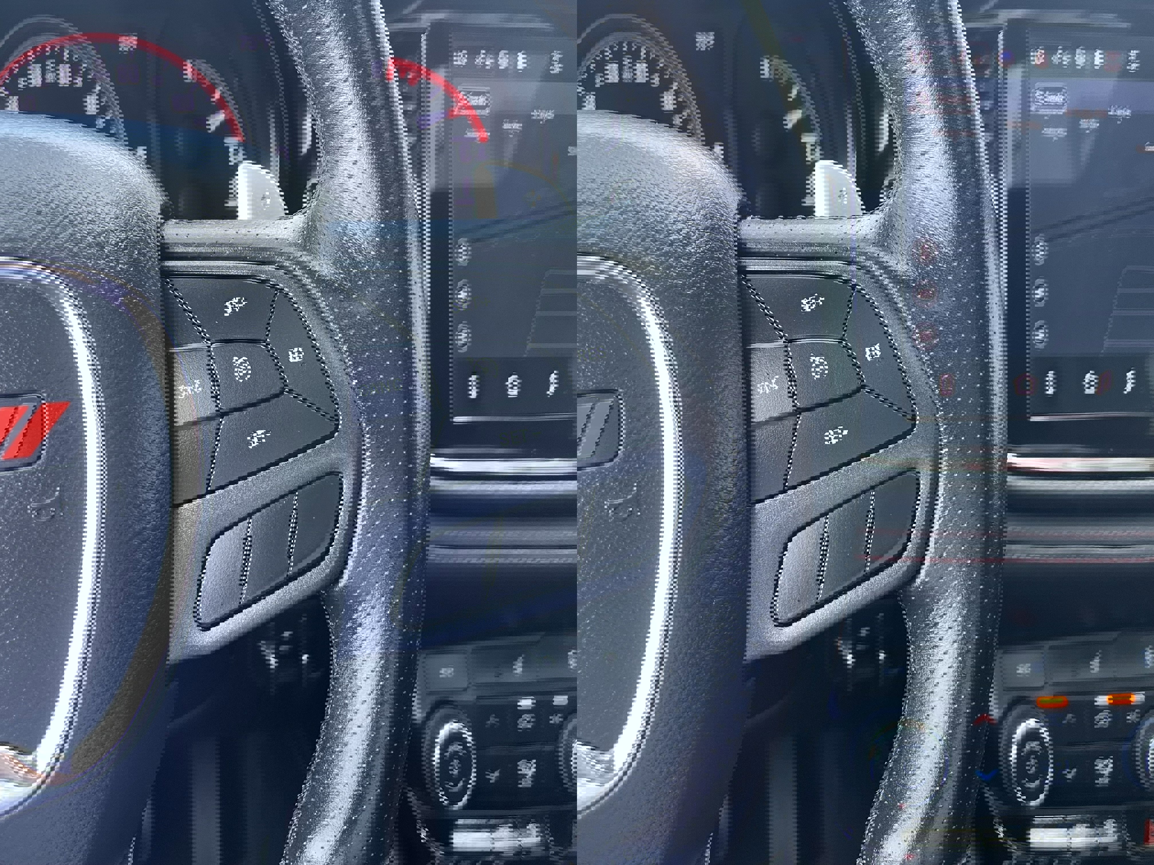 Used 2022 Dodge Durango R/T w/ Blacktop Package image 39