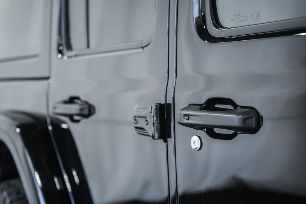 New 2026 Jeep Wrangler Unlimited Rubicon AWD/4WD image 16