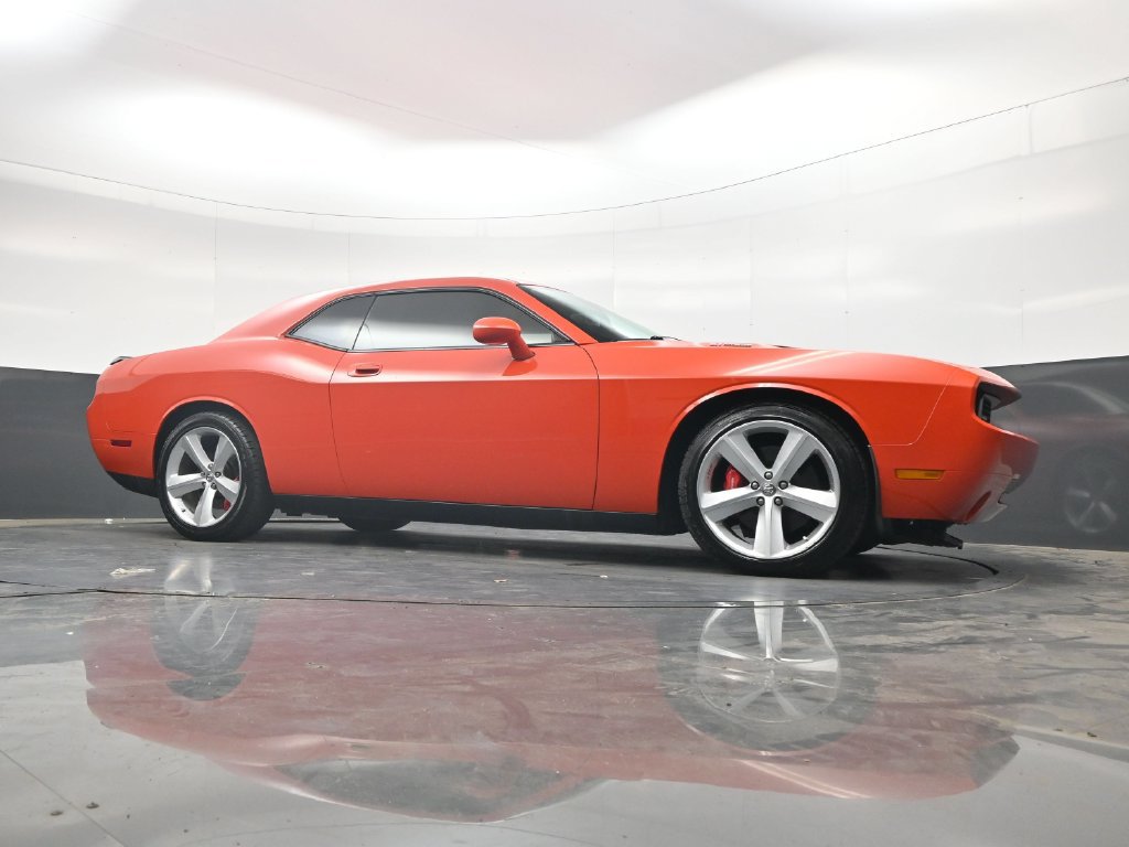 Used 2009 Dodge Challenger SRT8 RWD image 26