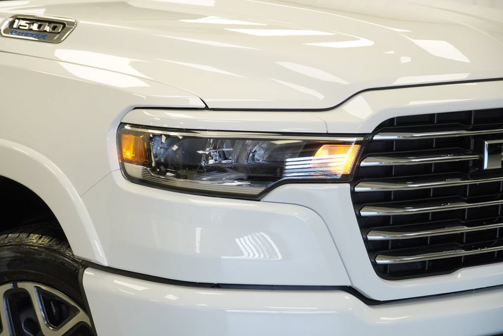 New 2027 RAM 1500 Laramie w/ Laramie Preferred Package AWD/4WD image 5