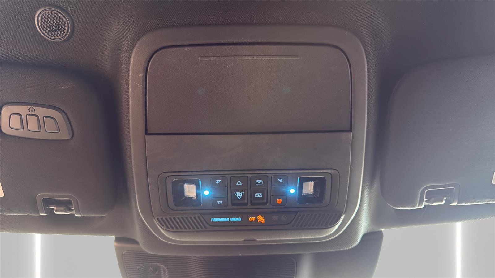 Used 2023 Ford Explorer ST w/ Equipment Group 401A AWD/4WD image 29
