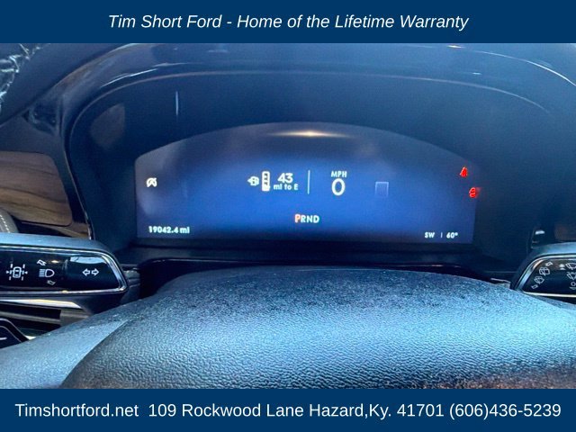 Used 2024 Lincoln Corsair Reserve w/ Equipment Group 201A AWD/4WD image 37