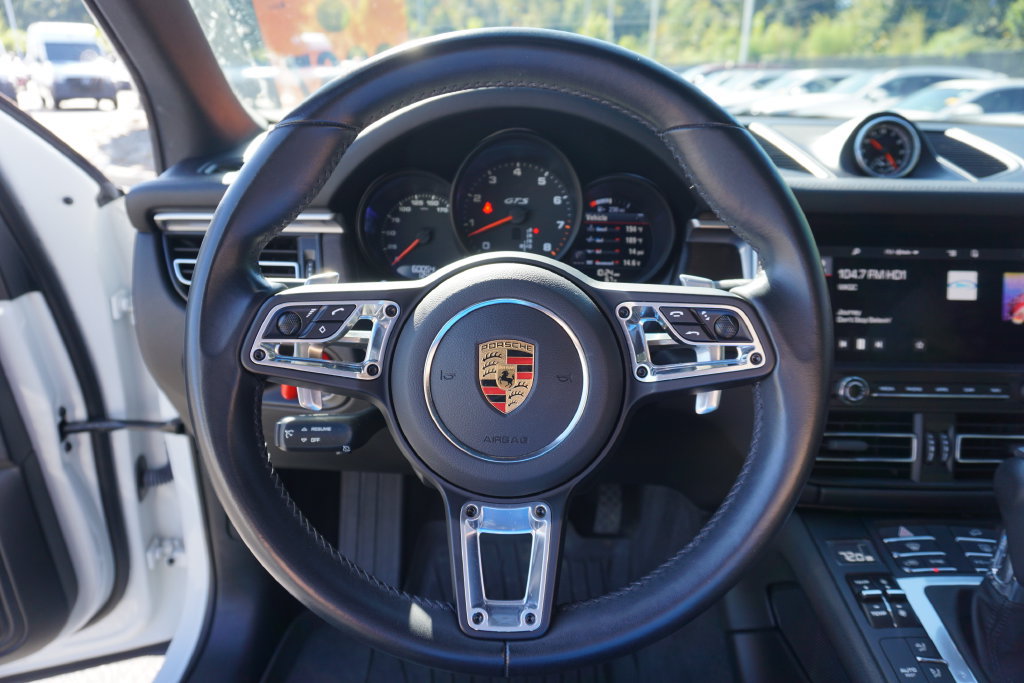 Used 2021 Porsche Macan GTS AWD/4WD image 15