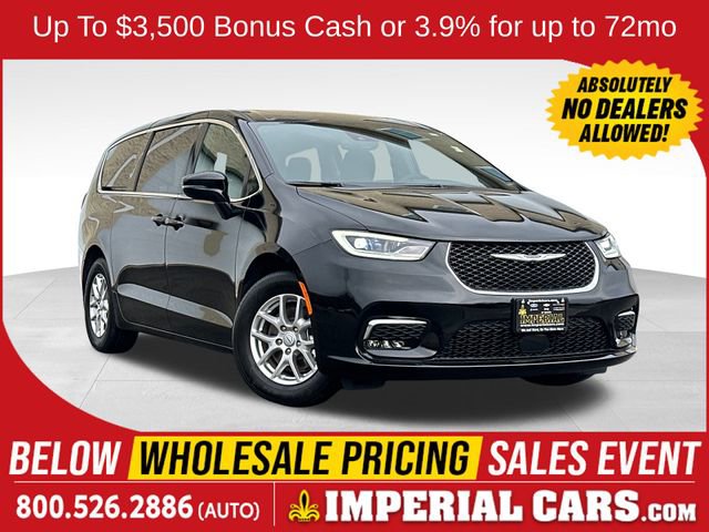 New 2026 Chrysler Pacifica Select image 1