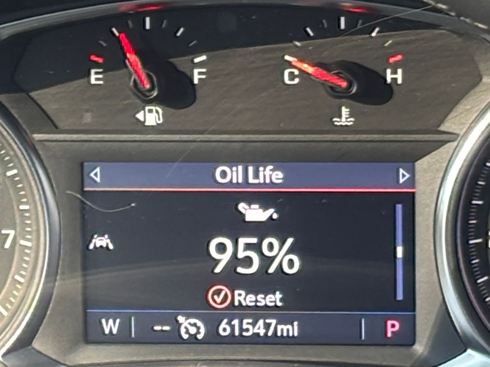 Used 2024 GMC Terrain SLT image 42