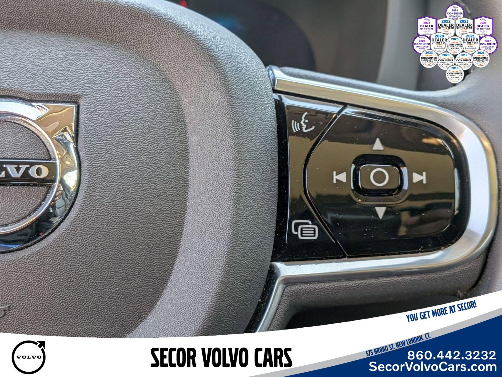 Used 2023 Volvo XC60 B5 Plus w/ Climate Package AWD/4WD image 20