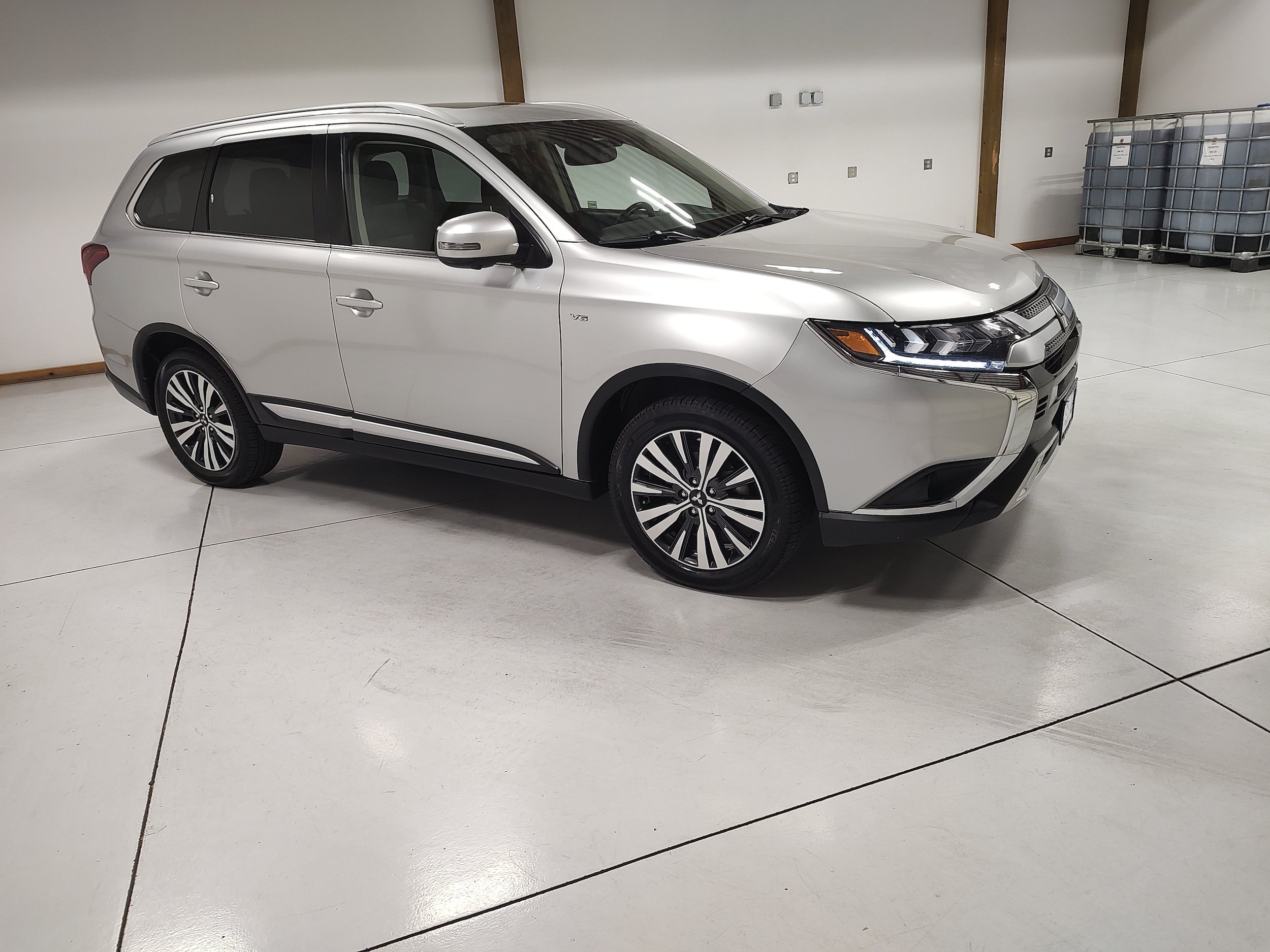 Used 2020 Mitsubishi Outlander GT AWD/4WD image 2