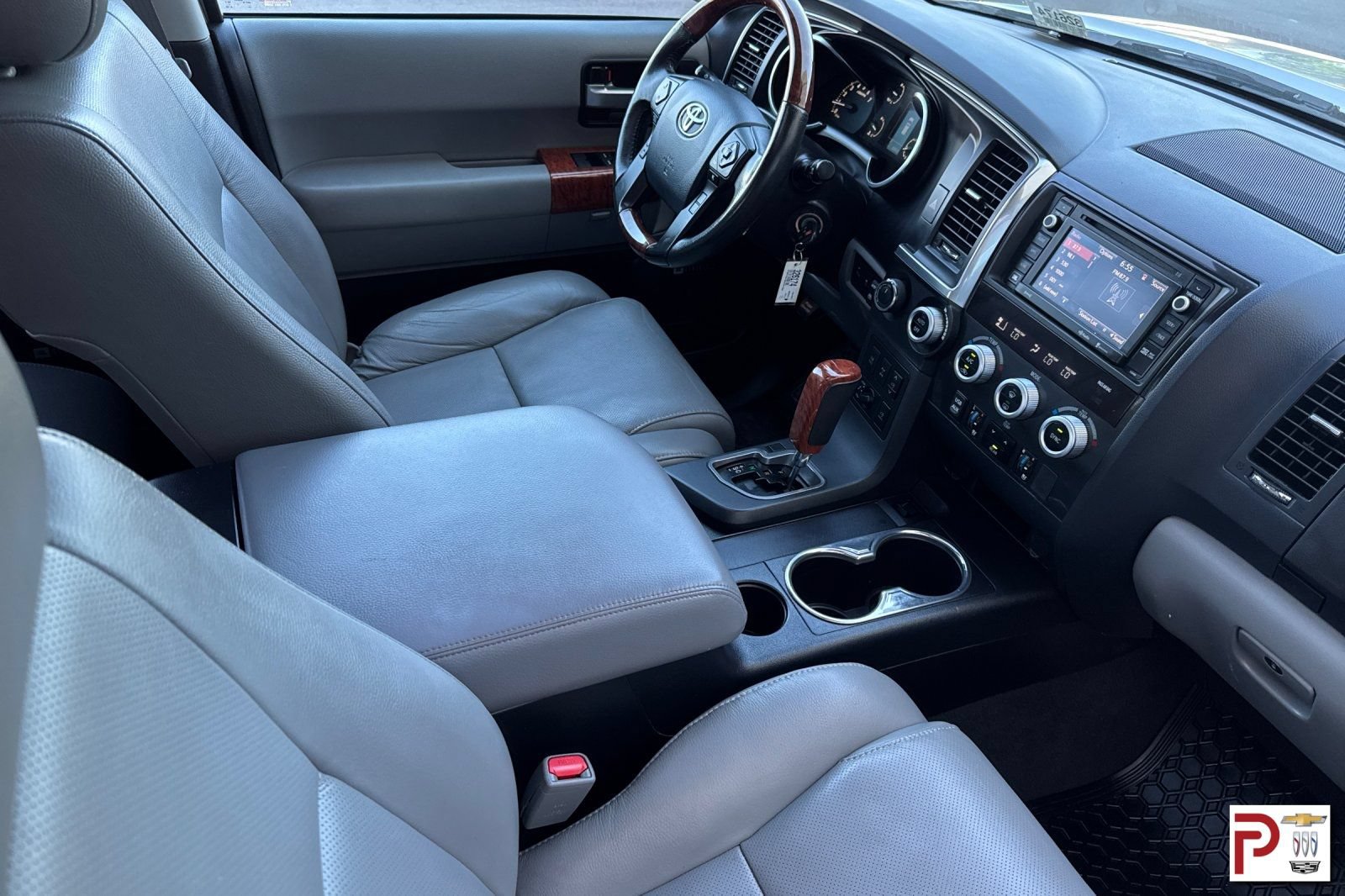 Used 2019 Toyota Sequoia Platinum AWD/4WD image 21