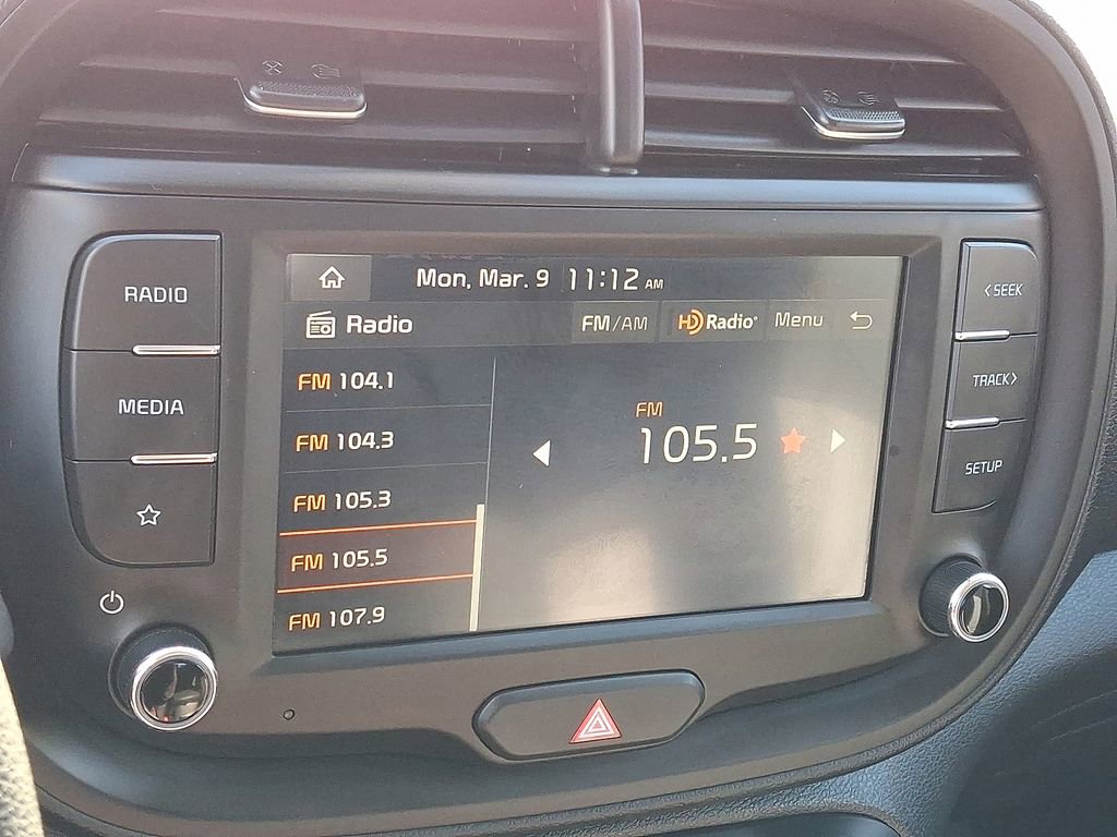 Certified 2025 Kia Soul LX image 6