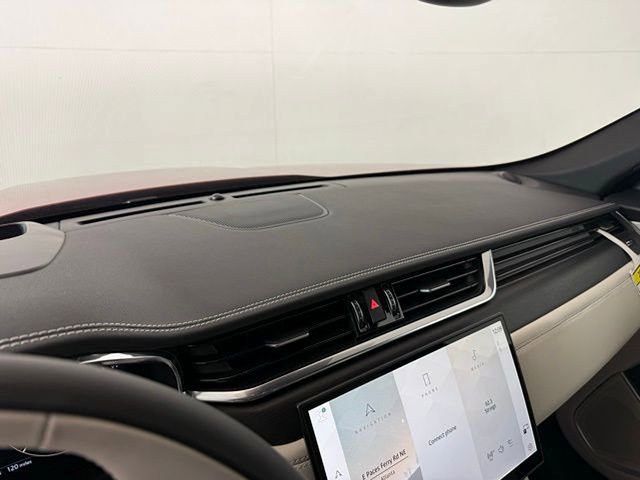New 2026 Jaguar F-PACE R-Dynamic S AWD/4WD image 31