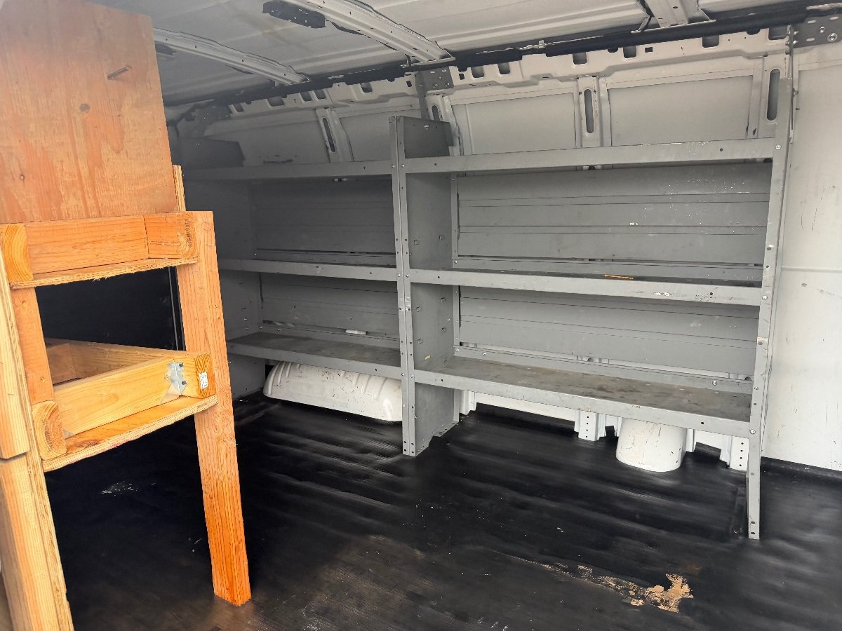 Used 2021 Chevrolet Express 2500 w/ Driver Convenience Package RWD image 13