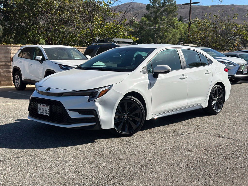 Used 2024 Toyota Corolla SE