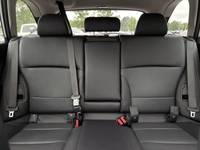 Used 2018 Subaru Outback 3.6R Limited AWD/4WD image 28