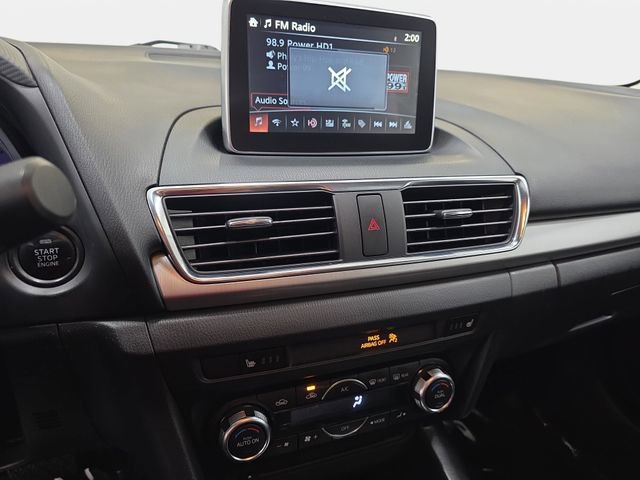 Used 2014 MAZDA MAZDA3 s Grand Touring w/ Technology Package FWD image 19