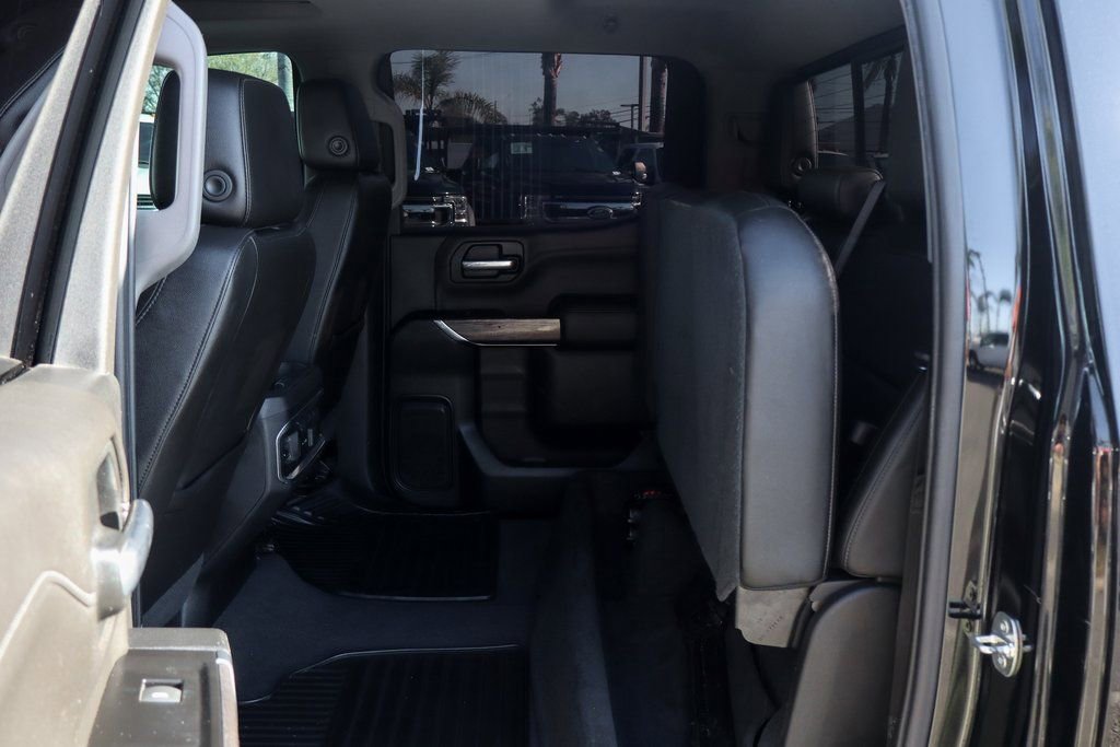 Used 2019 Chevrolet Silverado 1500 LTZ w/ LTZ Plus Package AWD/4WD image 38