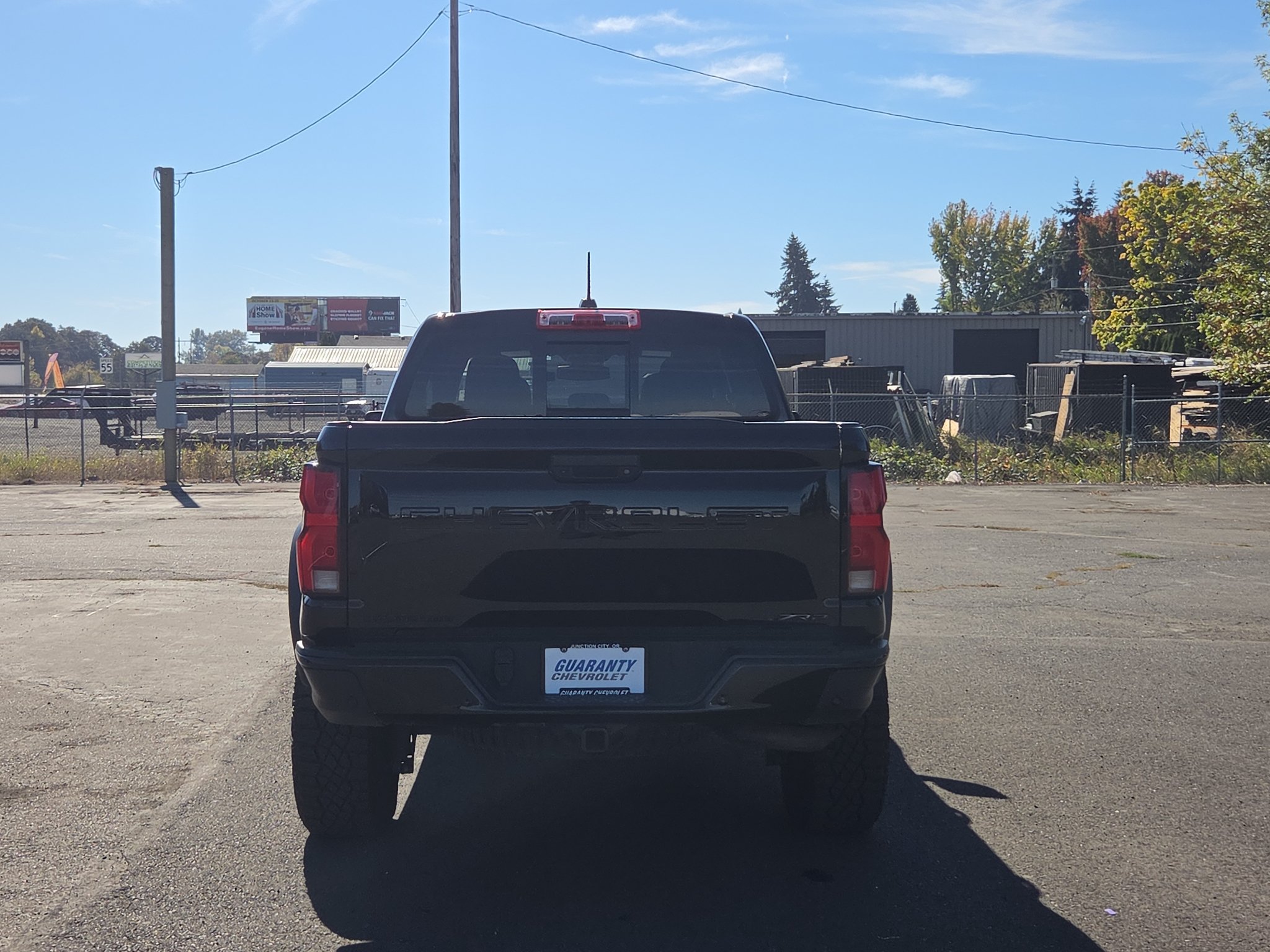 Used 2023 Chevrolet Colorado ZR2 w/ ZR2 Convenience Package III AWD/4WD image 9