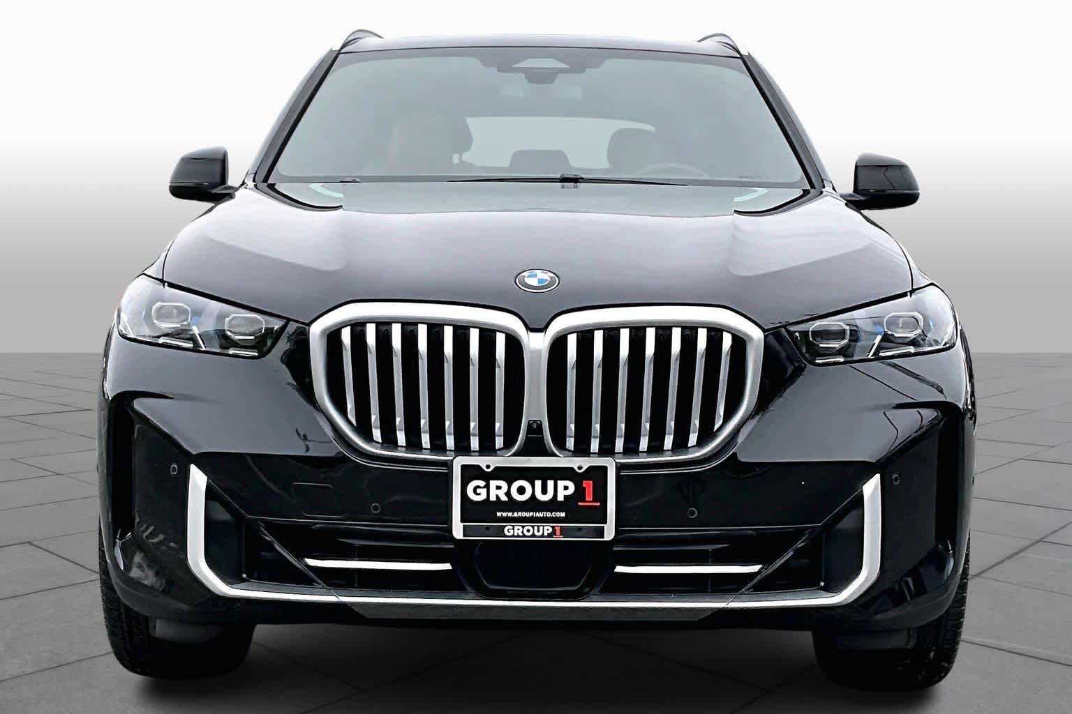 Used 2025 BMW X5 xDrive40i w/ Executive Package AWD/4WD image 4