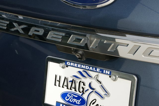 Used 2020 Ford Expedition XLT w/ Equipment Group 202A image 9