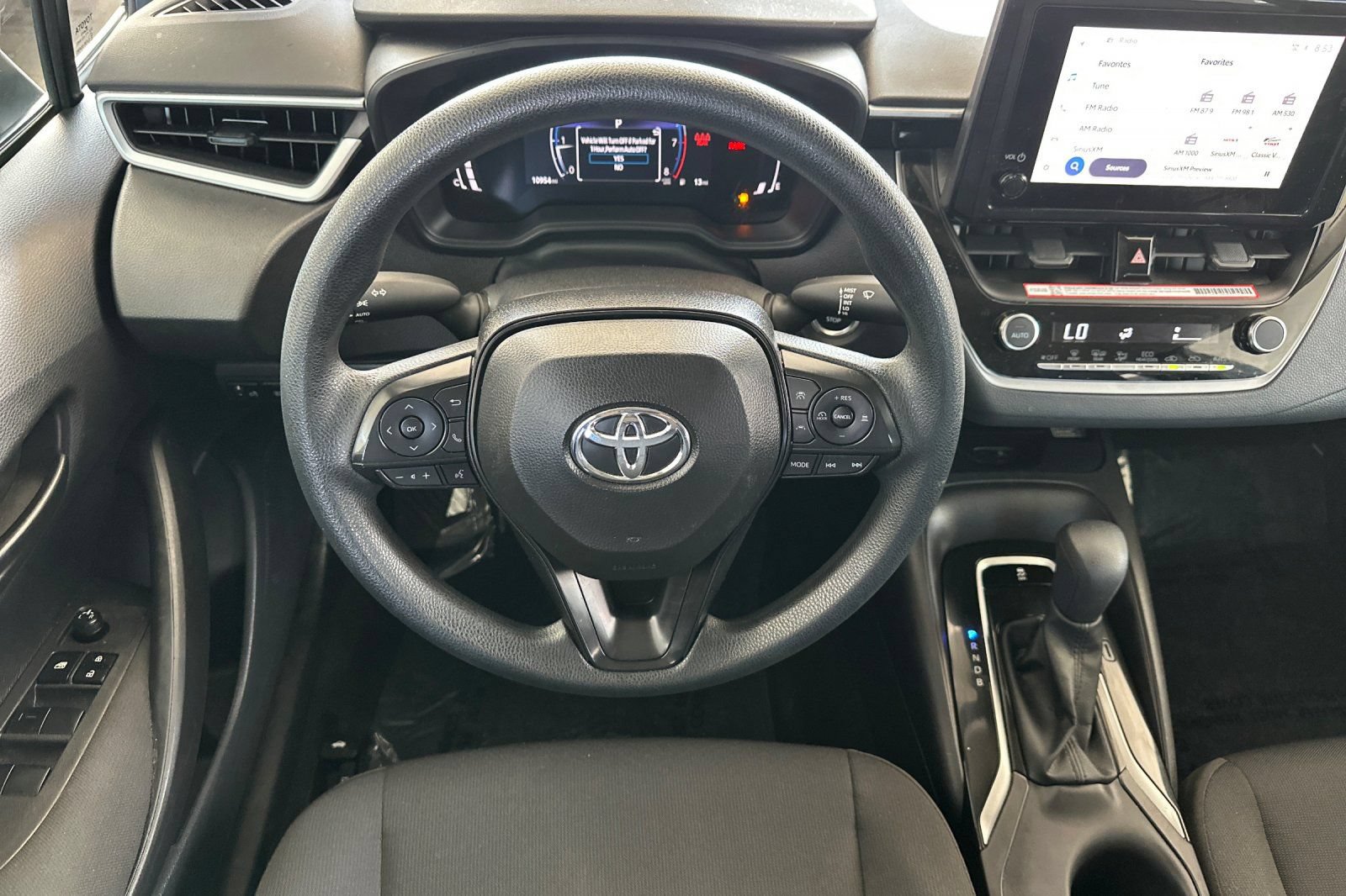 Used 2026 Toyota Corolla LE w/ LE Premium Package FWD image 15